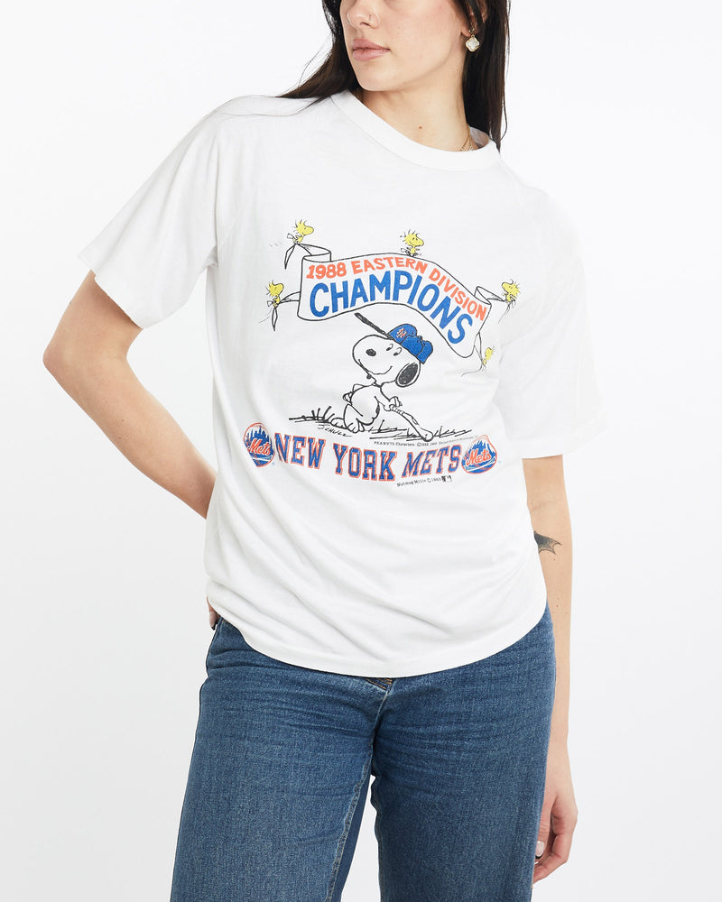 Vintage, 1988, MLB, New, York, Mets, Snoopy, Tee, The Real Deal, size medium, colour White, newtown, sydney, australia, thrift store, opshop, preloved, secondhand, sustainable, retro, antique, 70s, 80s, 90s, 2000s, 00s, fashion, clothing, streetwear, trendy, garment, style, boutique, store, shop, archive, sale, cheap, best, top, T-Shirts