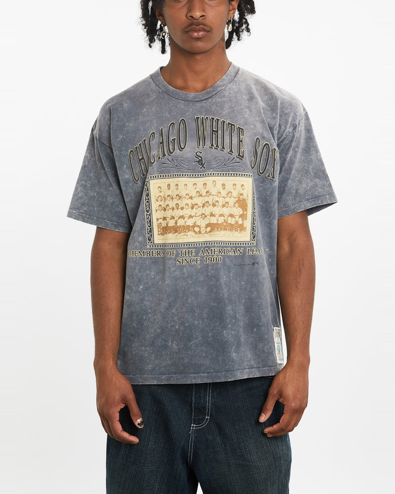 Vintage 1991 MLB Chicago White Sox Tee <br>L , The Real Deal , newtown, sydney, australia, thrift store, opshop, preloved, secondhand, sustainable, retro, antique, 70s, 80s, 90s, 2000s, 00s, fashion, clothing, streetwear, trendy, garment, style, boutique, store, shop, archive, sale, cheap, best, top