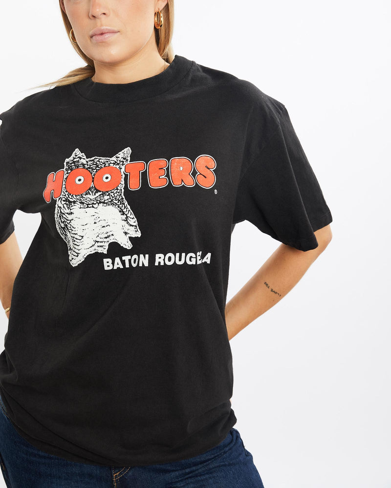 Vintage, 90s, Hooters, Tee, The Real Deal, size medium, colour Black, newtown, sydney, australia, thrift store, opshop, preloved, secondhand, sustainable, retro, antique, 70s, 80s, 90s, 2000s, 00s, fashion, clothing, streetwear, trendy, garment, style, boutique, store, shop, archive, sale, cheap, best, top, T-Shirts