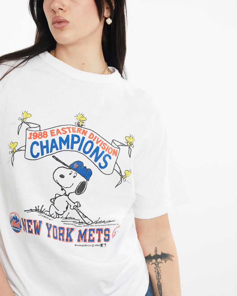Vintage, 1988, MLB, New, York, Mets, Snoopy, Tee, The Real Deal, size medium, colour White, newtown, sydney, australia, thrift store, opshop, preloved, secondhand, sustainable, retro, antique, 70s, 80s, 90s, 2000s, 00s, fashion, clothing, streetwear, trendy, garment, style, boutique, store, shop, archive, sale, cheap, best, top, T-Shirts