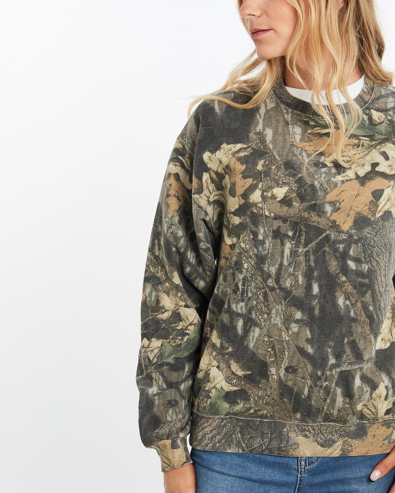 Vintage, 90s, Realtree, Camo, Sweatshirt, The Real Deal, size medium, colour Green, newtown, sydney, australia, thrift store, opshop, preloved, secondhand, sustainable, retro, antique, 70s, 80s, 90s, 2000s, 00s, fashion, clothing, streetwear, trendy, garment, style, boutique, store, shop, archive, sale, cheap, best, top, Sweats and hoodies