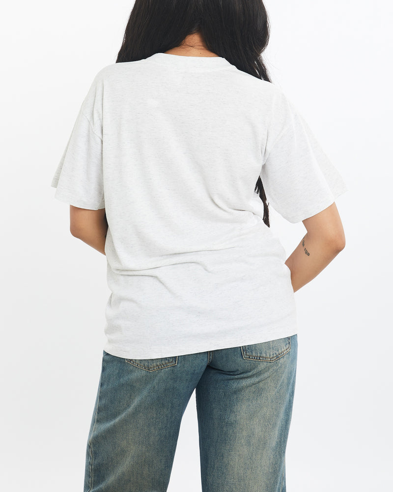 Vintage Wolf 'Quebec' Wildlife Tee <br>S , The Real Deal , newtown, sydney, australia, thrift store, opshop, preloved, secondhand, sustainable, retro, antique, 70s, 80s, 90s, 2000s, 00s, fashion, clothing, streetwear, trendy, garment, style, boutique, store, shop, archive, sale, cheap, best, top