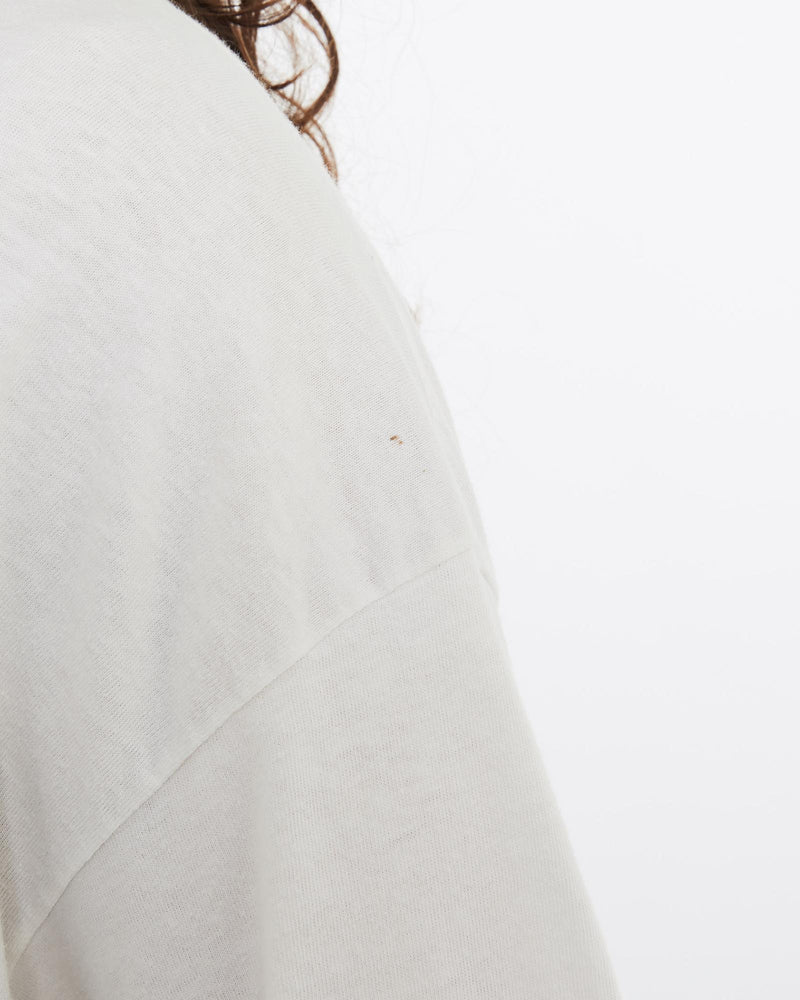 Vintage, 90s, Wolf, Wildlife, Tee, The Real Deal, size medium, colour White, newtown, sydney, australia, thrift store, opshop, preloved, secondhand, sustainable, retro, antique, 70s, 80s, 90s, 2000s, 00s, fashion, clothing, streetwear, trendy, garment, style, boutique, store, shop, archive, sale, cheap, best, top, T-Shirts