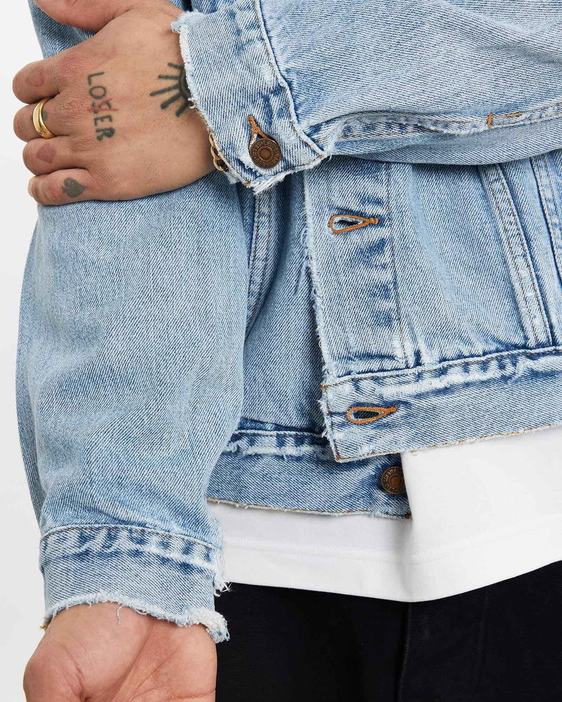 Vintage, 90s, Levi's, Denim, Jacket, The Real Deal, size extra large, colour Blue, newtown, sydney, australia, thrift store, opshop, preloved, secondhand, sustainable, retro, antique, 70s, 80s, 90s, 2000s, 00s, fashion, clothing, streetwear, trendy, garment, style, boutique, store, shop, archive, sale, cheap, best, top, Jackets