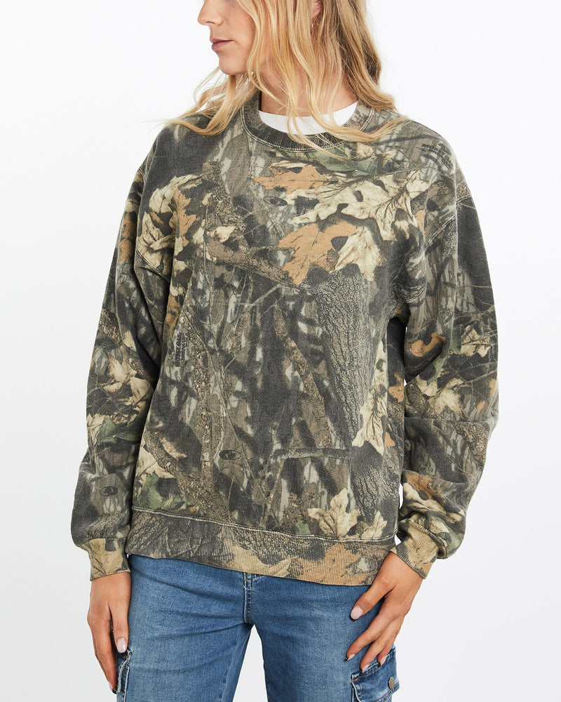 Vintage, 90s, Realtree, Camo, Sweatshirt, The Real Deal, size medium, colour Green, newtown, sydney, australia, thrift store, opshop, preloved, secondhand, sustainable, retro, antique, 70s, 80s, 90s, 2000s, 00s, fashion, clothing, streetwear, trendy, garment, style, boutique, store, shop, archive, sale, cheap, best, top, Sweats and hoodies