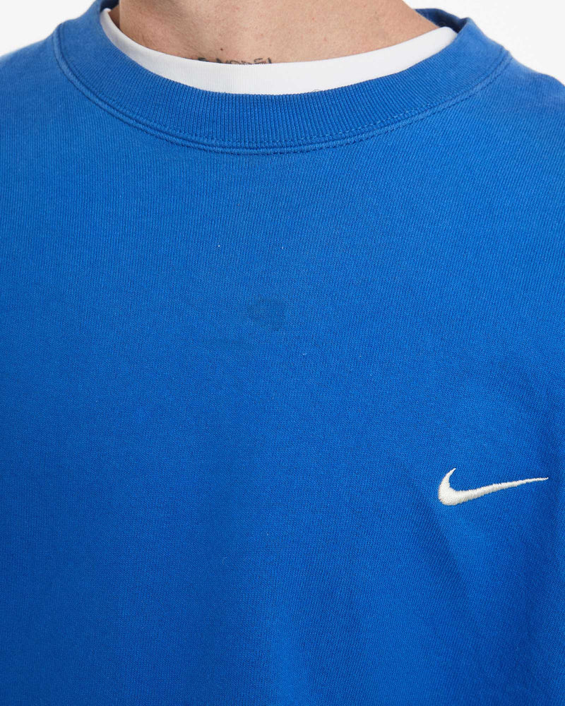 Vintage Nike Sweatshirt <br>L , The Real Deal , newtown, sydney, australia, thrift store, opshop, preloved, secondhand, sustainable, retro, antique, 70s, 80s, 90s, 2000s, 00s, fashion, clothing, streetwear, trendy, garment, style, boutique, store, shop, archive, sale, cheap, best, top