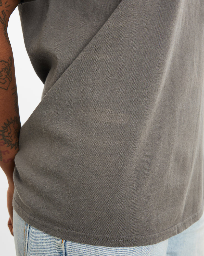 Harley Davidson Tee <br>M , The Real Deal , newtown, sydney, australia, thrift store, opshop, preloved, secondhand, sustainable, retro, antique, 70s, 80s, 90s, 2000s, 00s, fashion, clothing, streetwear, trendy, garment, style, boutique, store, shop, archive, sale, cheap, best, top