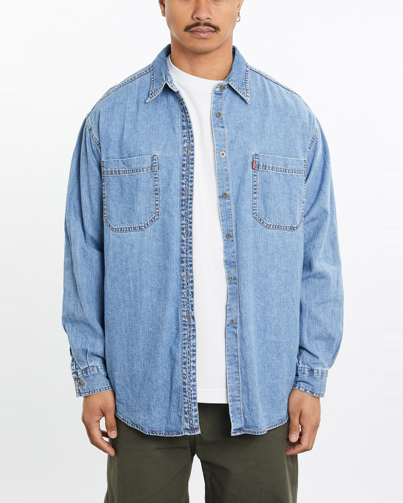 Vintage, Levi's, Denim, Button, Up, Shirt, The Real Deal, size medium, colour Blue, newtown, sydney, australia, thrift store, opshop, preloved, secondhand, sustainable, retro, antique, 70s, 80s, 90s, 2000s, 00s, fashion, clothing, streetwear, trendy, garment, style, boutique, store, shop, archive, sale, cheap, best, top, Shirts
