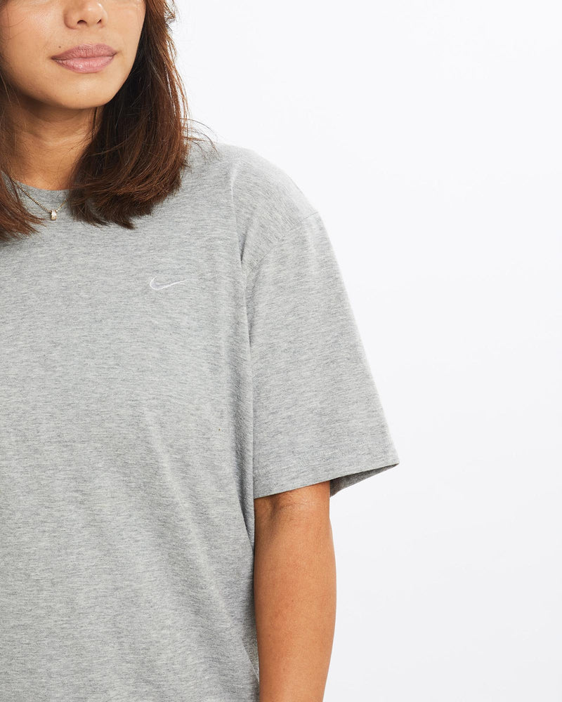 Vintage, Nike, Tee, The Real Deal, size extra small, colour Red, newtown, sydney, australia, thrift store, opshop, preloved, secondhand, sustainable, retro, antique, 70s, 80s, 90s, 2000s, 00s, fashion, clothing, streetwear, trendy, garment, style, boutique, store, shop, archive, sale, cheap, best, top, T-Shirts