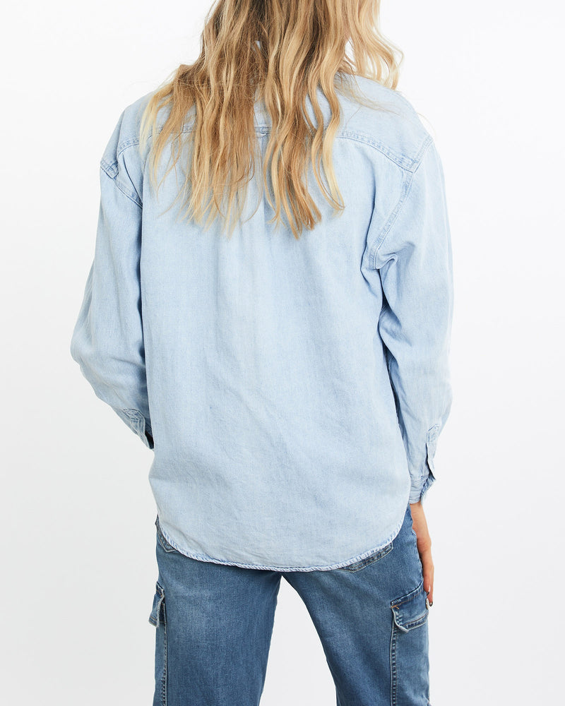 Vintage, 90s, Levi's, Denim, Button, Up, Shirt, The Real Deal, size medium, colour Blue, newtown, sydney, australia, thrift store, opshop, preloved, secondhand, sustainable, retro, antique, 70s, 80s, 90s, 2000s, 00s, fashion, clothing, streetwear, trendy, garment, style, boutique, store, shop, archive, sale, cheap, best, top, Shirts