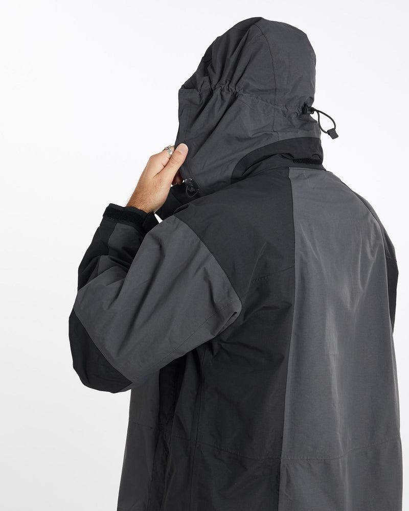 Vintage, 90s, The, North, Face, Gore-Tex, Jacket, The Real Deal, size extra large, colour Grey, newtown, sydney, australia, thrift store, opshop, preloved, secondhand, sustainable, retro, antique, 70s, 80s, 90s, 2000s, 00s, fashion, clothing, streetwear, trendy, garment, style, boutique, store, shop, archive, sale, cheap, best, top, Jackets