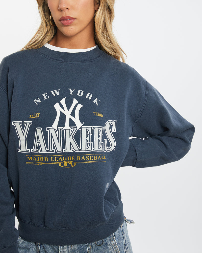 Vintage 1999 MLB New York Yankees Sweatshirt <br>XXS , The Real Deal , newtown, sydney, australia, thrift store, opshop, preloved, secondhand, sustainable, retro, antique, 70s, 80s, 90s, 2000s, 00s, fashion, clothing, streetwear, trendy, garment, style, boutique, store, shop, archive, sale, cheap, best, top