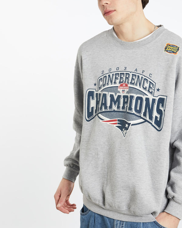Vintage, NFL, New, England, Patriots, Super, Bowl, Sweatshirt, The Real Deal, size extra large, colour Grey, newtown, sydney, australia, thrift store, opshop, preloved, secondhand, sustainable, retro, antique, 70s, 80s, 90s, 2000s, 00s, fashion, clothing, streetwear, trendy, garment, style, boutique, store, shop, archive, sale, cheap, best, top, Sweats and hoodies