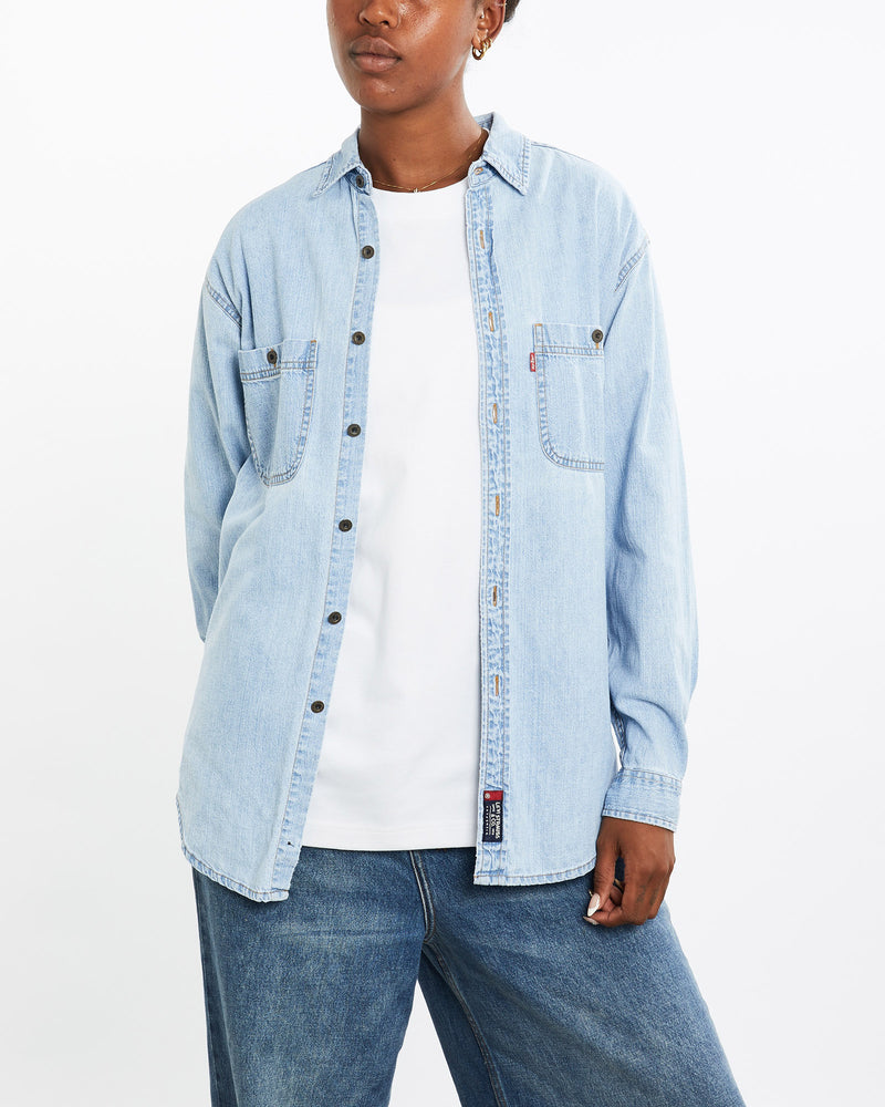 Vintage, Levi's, Denim, Button, Up, Shirt, The Real Deal, size medium, colour Blue, newtown, sydney, australia, thrift store, opshop, preloved, secondhand, sustainable, retro, antique, 70s, 80s, 90s, 2000s, 00s, fashion, clothing, streetwear, trendy, garment, style, boutique, store, shop, archive, sale, cheap, best, top, Shirts