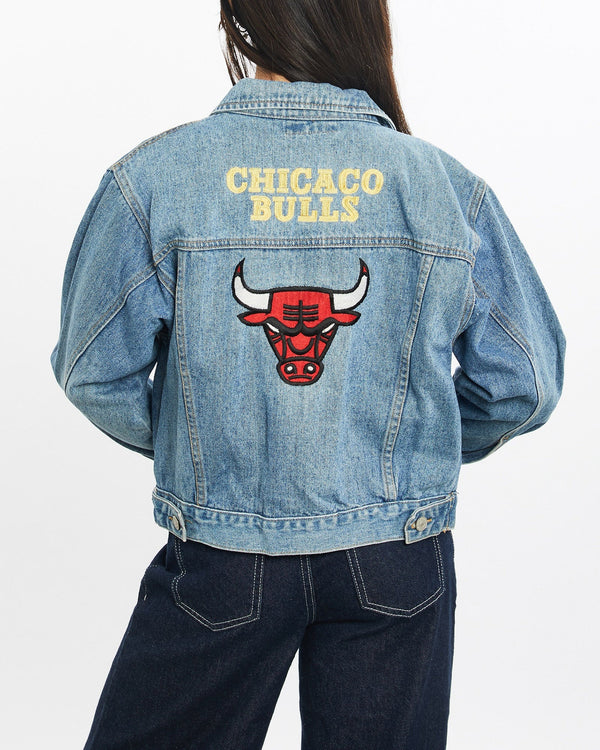 Vintage, 90s, NBA, Chicago, Bulls, Denim, Jacket, The Real Deal, size double extra small, colour Blue, newtown, sydney, australia, thrift store, opshop, preloved, secondhand, sustainable, retro, antique, 70s, 80s, 90s, 2000s, 00s, fashion, clothing, streetwear, trendy, garment, style, boutique, store, shop, archive, sale, cheap, best, top, Jackets