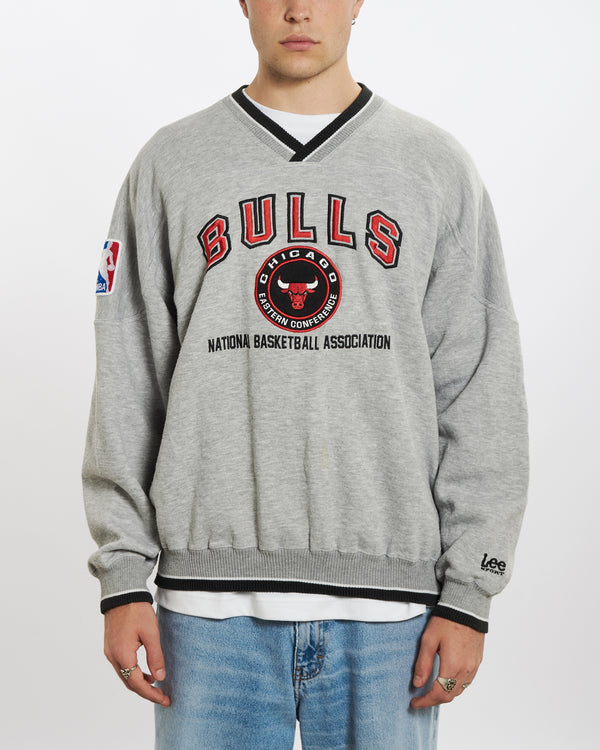 90s Chicago Bulls Embroidered Sweatshirt <br>L