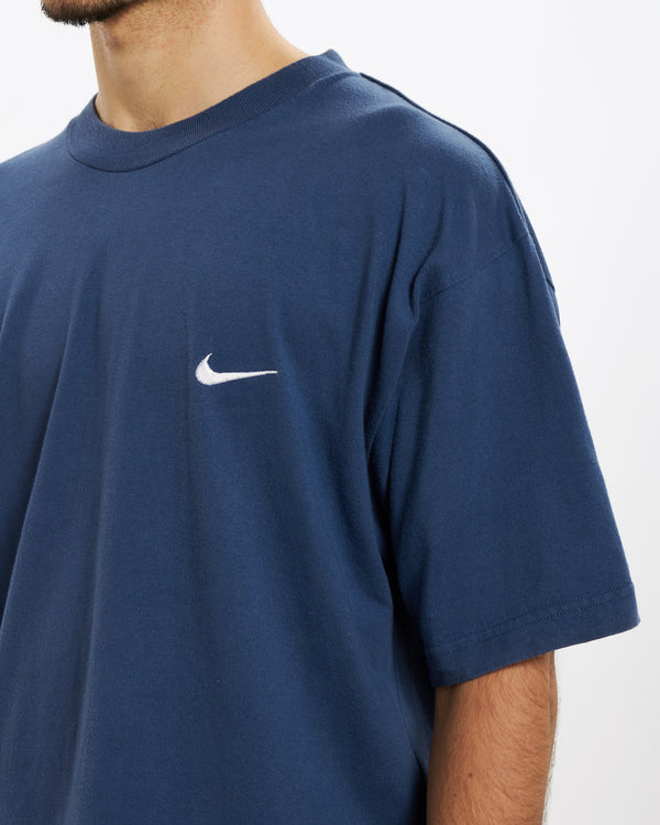 90s Nike Heavyweight 'Mini Swoosh' Tee <br>L