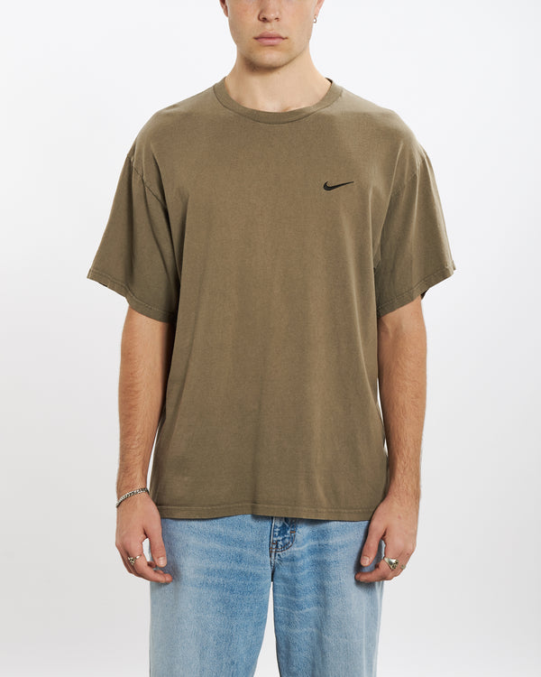 90s Nike Heavyweight 'Mini Swoosh' Tee <br>L