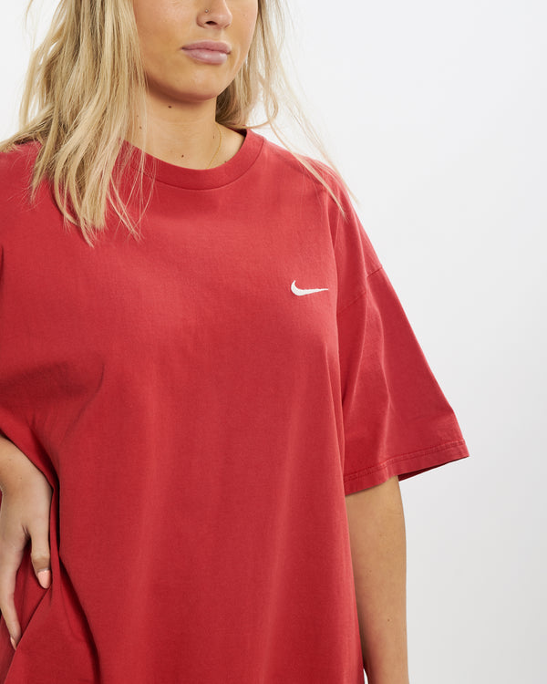 90s Nike Heavyweight 'Mini Swoosh' Tee <br>M