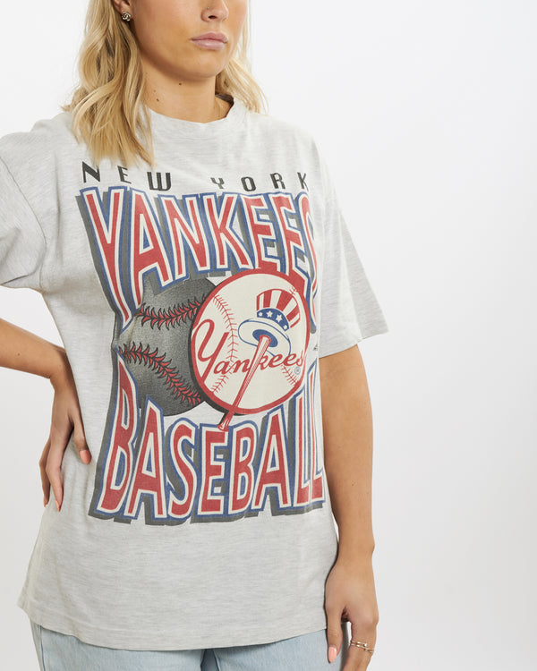 90s New York Yankees Tee <br>M