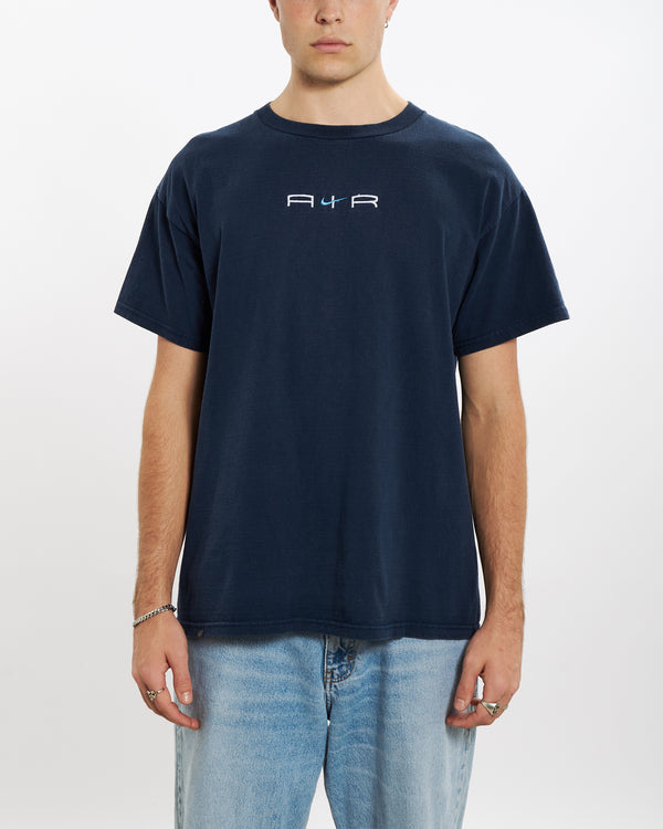 90s Nike Embroidered Logo Tee <br>L