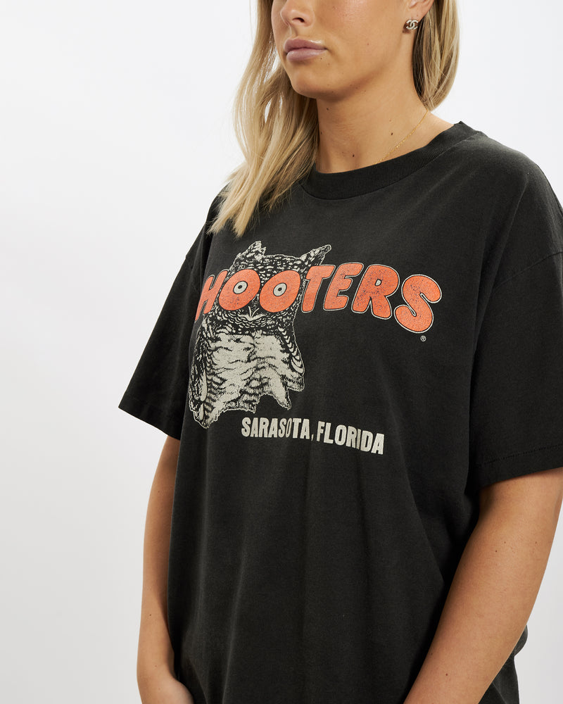 80s Hooters 'Sarasota, Florida' Tee <br>M