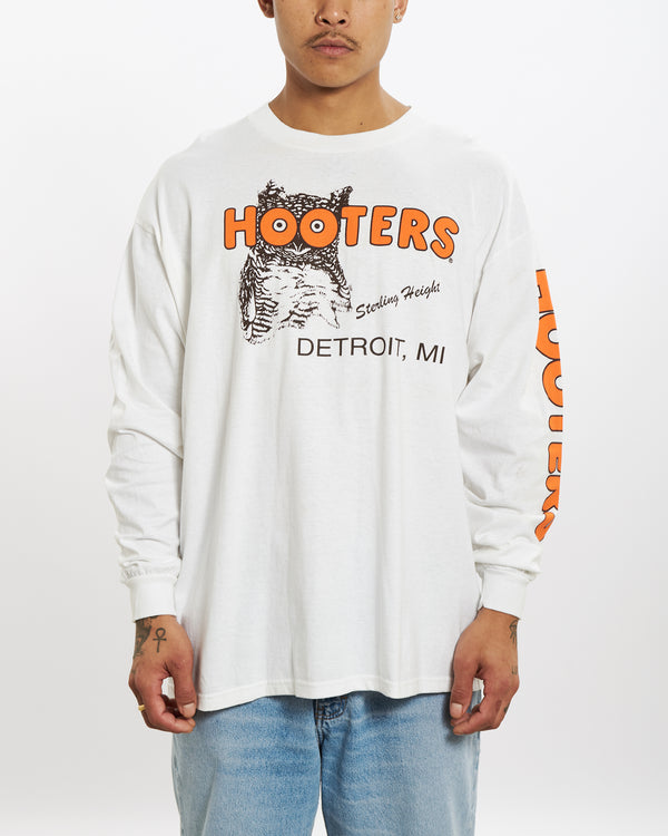 Vintage Hooters 'Detroit' Long Sleeve Tee <br>XL