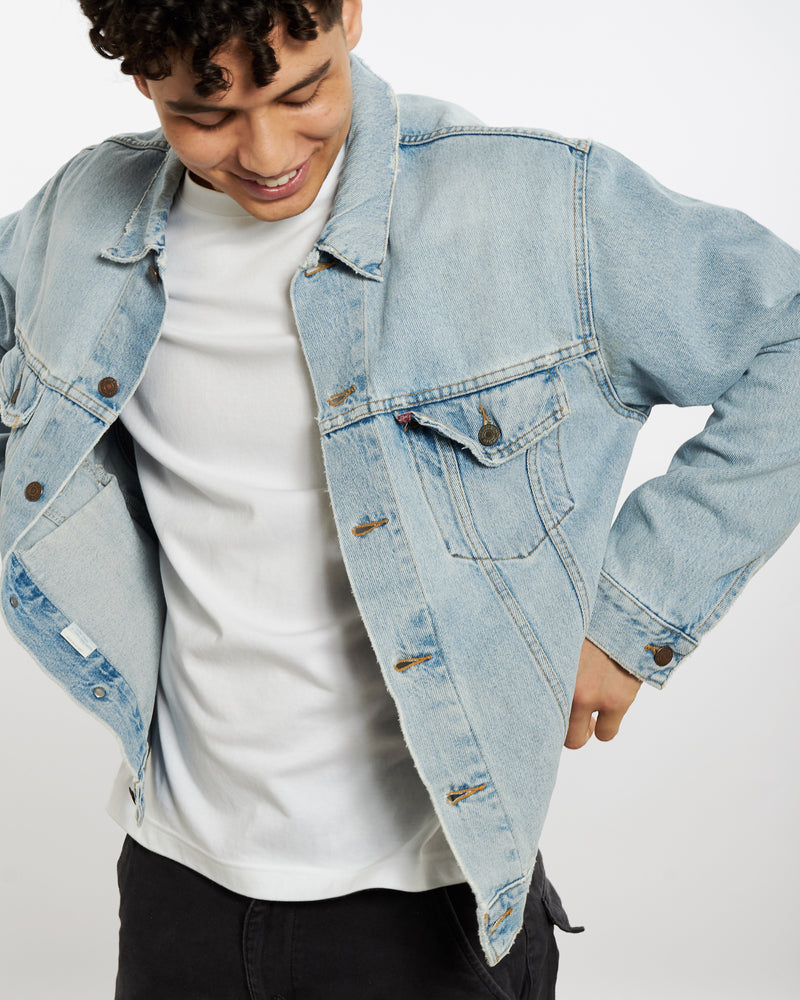 Vintage 90s Levi's Denim Jacket <br>L , The Real Deal , newtown, sydney, australia, thrift store, opshop, preloved, secondhand, sustainable, retro, antique, 70s, 80s, 90s, 2000s, 00s, fashion, clothing, streetwear, trendy, garment, style, boutique, store, shop, archive, sale, cheap, best, top
