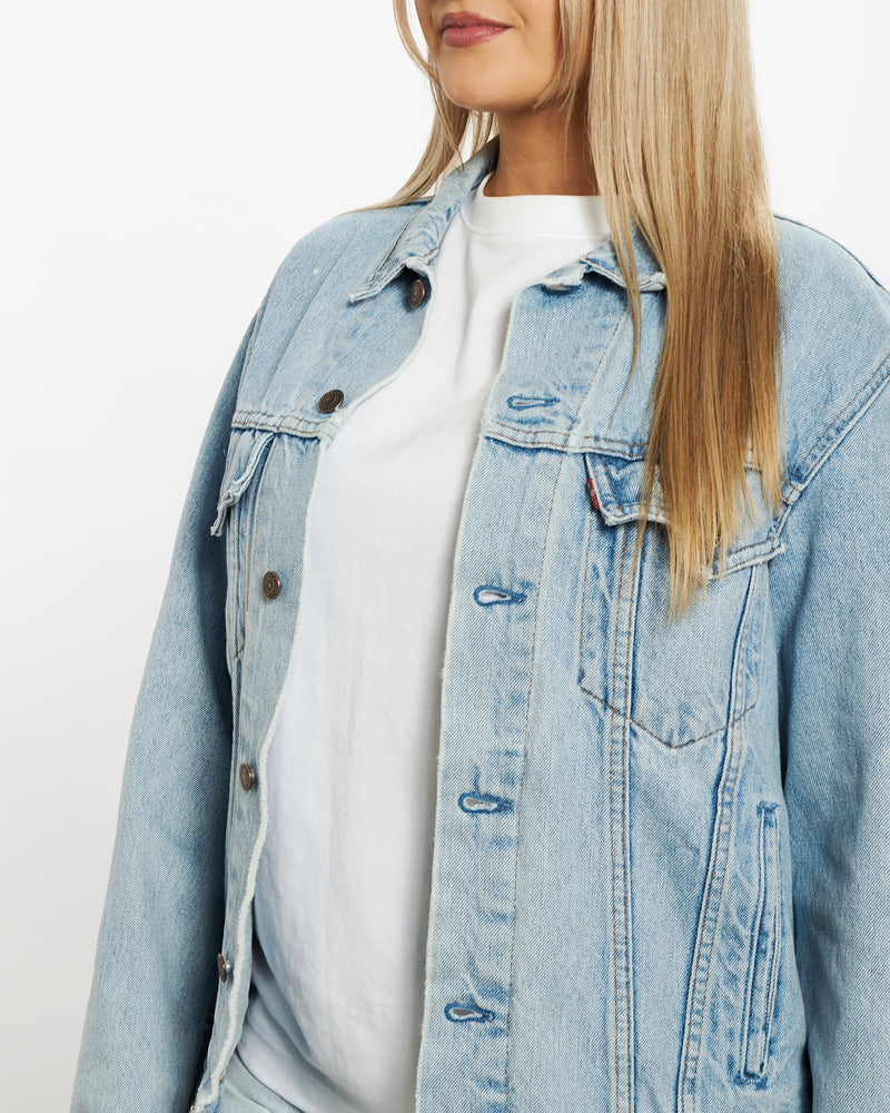 Vintage 90s Levi's Denim Jacket <br>XS , The Real Deal , newtown, sydney, australia, thrift store, opshop, preloved, secondhand, sustainable, retro, antique, 70s, 80s, 90s, 2000s, 00s, fashion, clothing, streetwear, trendy, garment, style, boutique, store, shop, archive, sale, cheap, best, top