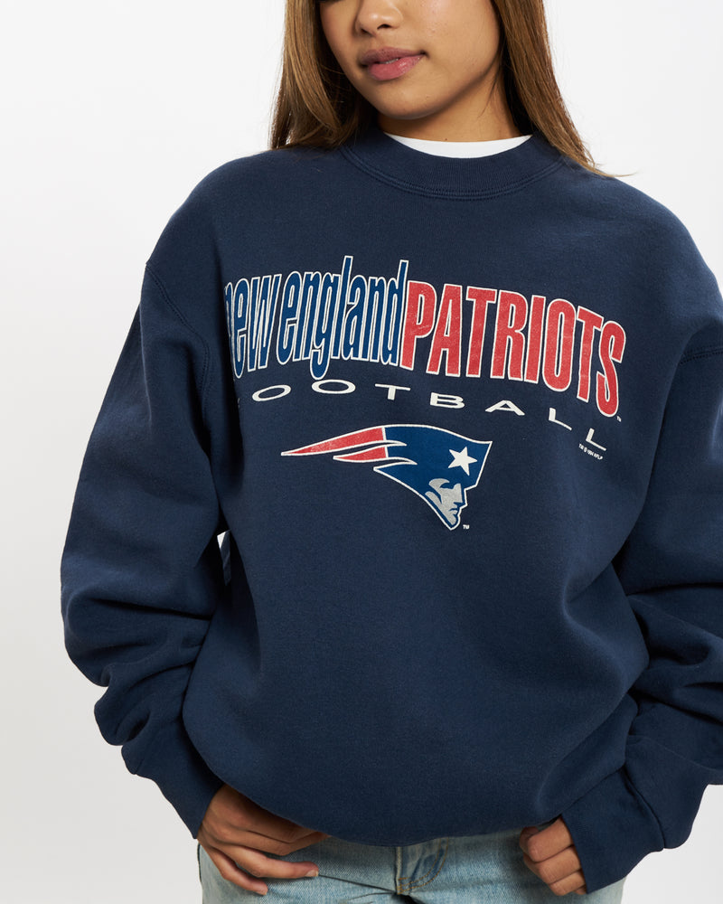 Vintage 1994 NFL New England Patriots Sweatshirt <br>M , The Real Deal , newtown, sydney, australia, thrift store, opshop, preloved, secondhand, sustainable, retro, antique, 70s, 80s, 90s, 2000s, 00s, fashion, clothing, streetwear, trendy, garment, style, boutique, store, shop, archive, sale, cheap, best, top