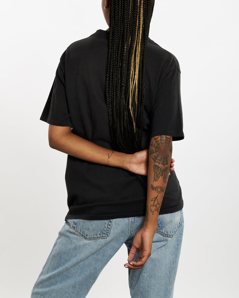 Vintage 90s NFL Los Angeles Raiders Tee <br>M , The Real Deal , newtown, sydney, australia, thrift store, opshop, preloved, secondhand, sustainable, retro, antique, 70s, 80s, 90s, 2000s, 00s, fashion, clothing, streetwear, trendy, garment, style, boutique, store, shop, archive, sale, cheap, best, top