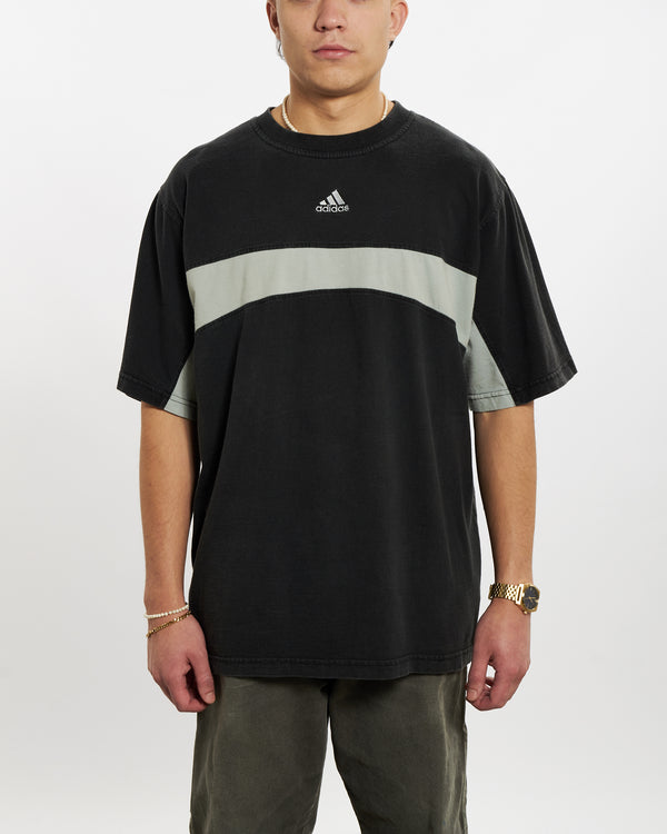 90s Adidas Embroidered Tee <br>L