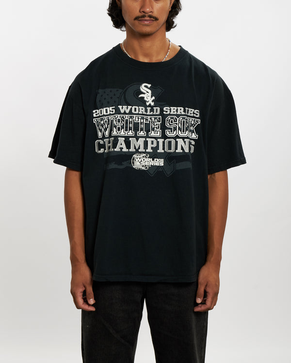 Vintage MLB Chicago White Sox Tee <br>L , The Real Deal , newtown, sydney, australia, thrift store, opshop, preloved, secondhand, sustainable, retro, antique, 70s, 80s, 90s, 2000s, 00s, fashion, clothing, streetwear, trendy, garment, style, boutique, store, shop, archive, sale, cheap, best, top