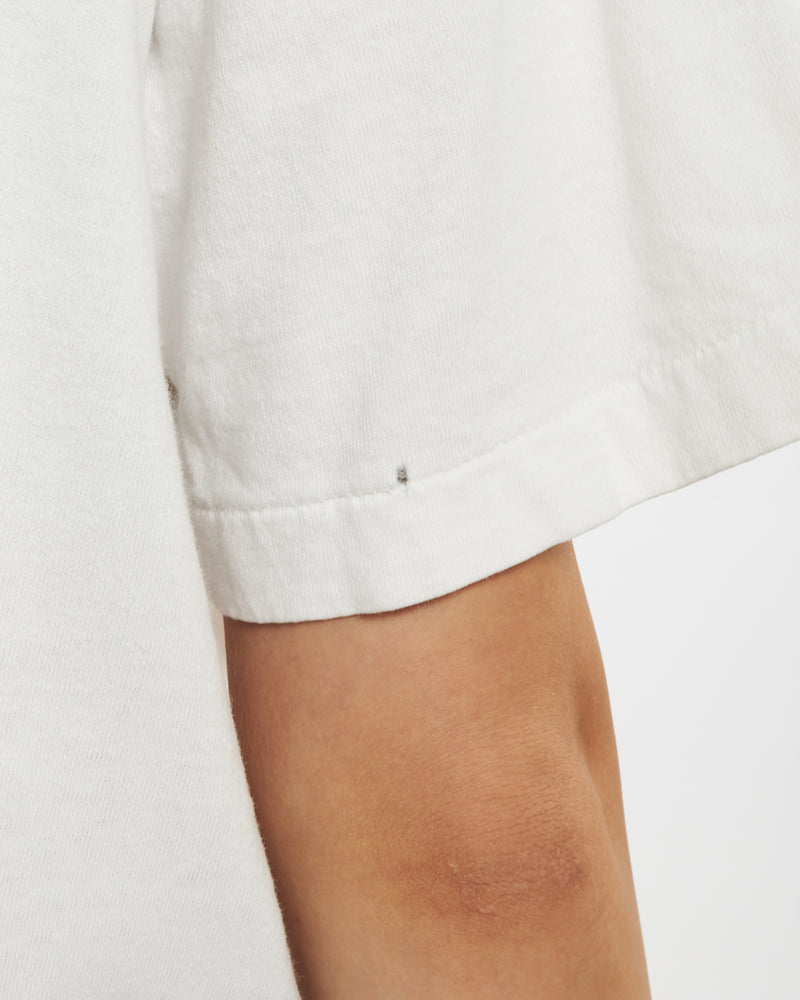 Vintage 90s Marlboro Cigarettes Pocket Tee <br>M , The Real Deal , newtown, sydney, australia, thrift store, opshop, preloved, secondhand, sustainable, retro, antique, 70s, 80s, 90s, 2000s, 00s, fashion, clothing, streetwear, trendy, garment, style, boutique, store, shop, archive, sale, cheap, best, top