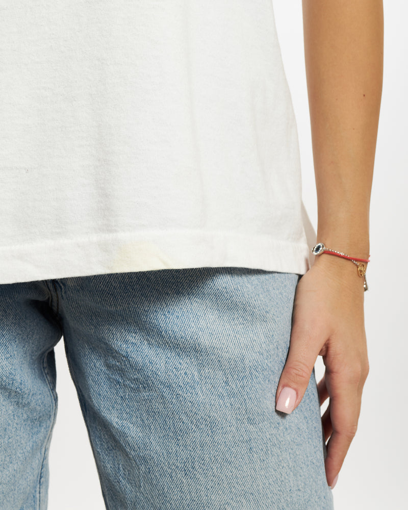 Vintage 90s Marlboro Cigarettes Pocket Tee <br>M , The Real Deal , newtown, sydney, australia, thrift store, opshop, preloved, secondhand, sustainable, retro, antique, 70s, 80s, 90s, 2000s, 00s, fashion, clothing, streetwear, trendy, garment, style, boutique, store, shop, archive, sale, cheap, best, top