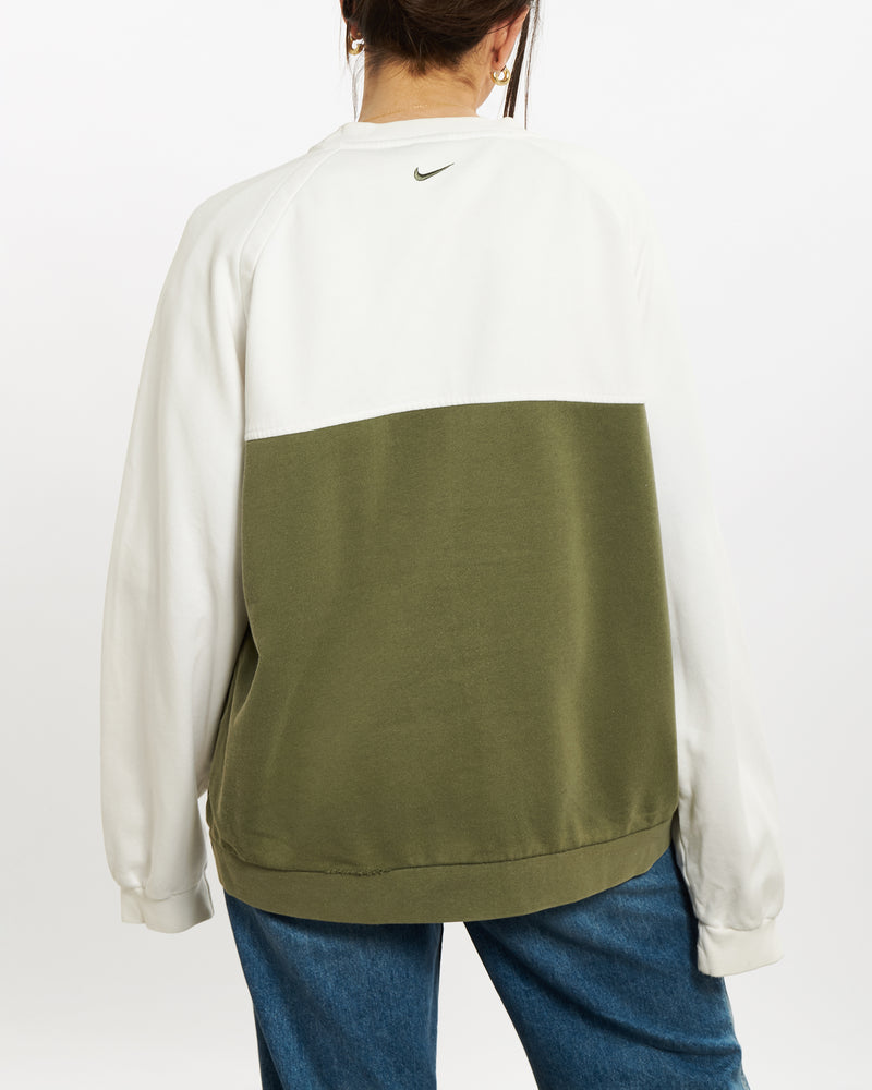 Vintage 90s Nike Sweatshirt <br>S , The Real Deal , newtown, sydney, australia, thrift store, opshop, preloved, secondhand, sustainable, retro, antique, 70s, 80s, 90s, 2000s, 00s, fashion, clothing, streetwear, trendy, garment, style, boutique, store, shop, archive, sale, cheap, best, top