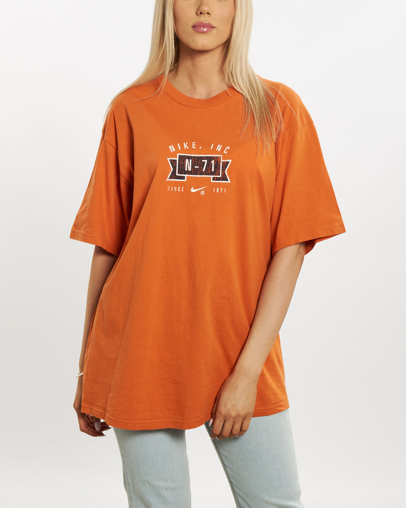 Vintage 90s Nike Tee <br>M , The Real Deal , newtown, sydney, australia, thrift store, opshop, preloved, secondhand, sustainable, retro, antique, 70s, 80s, 90s, 2000s, 00s, fashion, clothing, streetwear, trendy, garment, style, boutique, store, shop, archive, sale, cheap, best, top