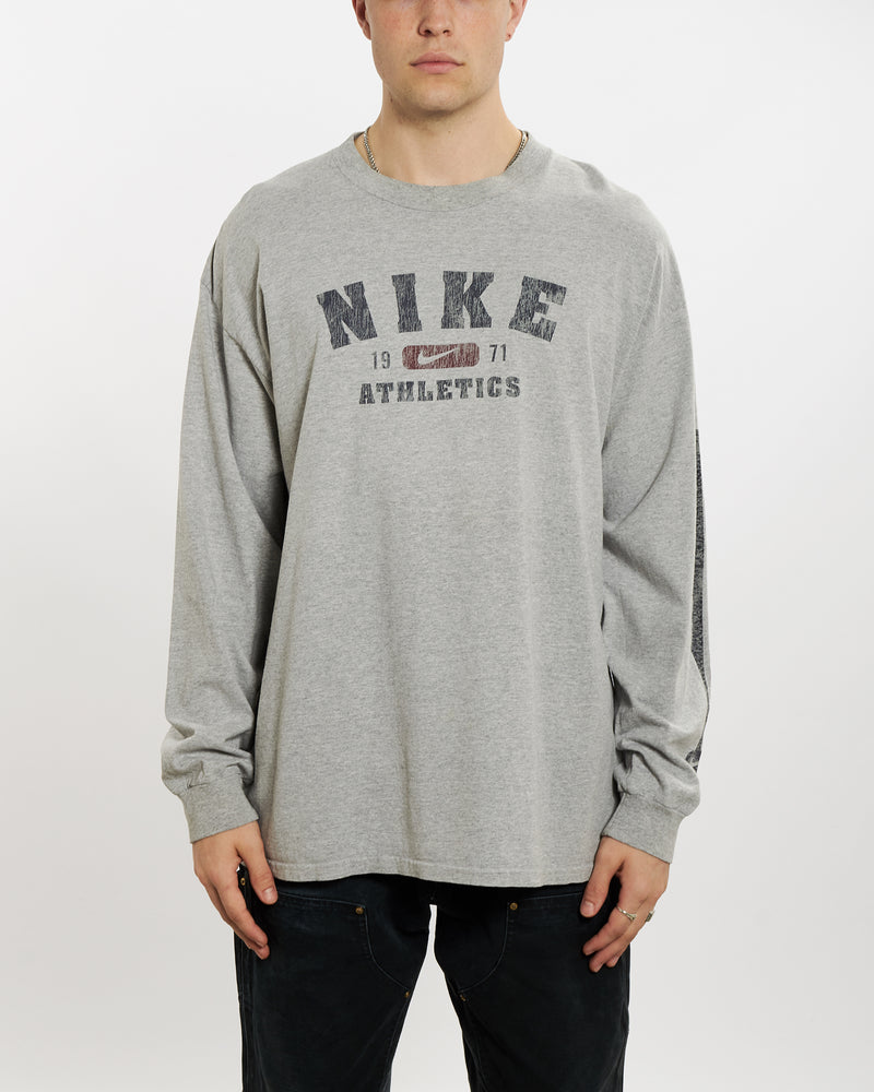 Vintage 90s Nike Long Sleeve Tee <br>L , The Real Deal , newtown, sydney, australia, thrift store, opshop, preloved, secondhand, sustainable, retro, antique, 70s, 80s, 90s, 2000s, 00s, fashion, clothing, streetwear, trendy, garment, style, boutique, store, shop, archive, sale, cheap, best, top