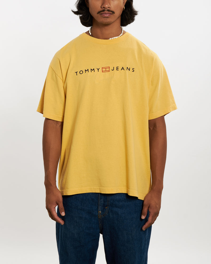 Vintage Tommy Hilfiger Tee <br>L , The Real Deal , newtown, sydney, australia, thrift store, opshop, preloved, secondhand, sustainable, retro, antique, 70s, 80s, 90s, 2000s, 00s, fashion, clothing, streetwear, trendy, garment, style, boutique, store, shop, archive, sale, cheap, best, top