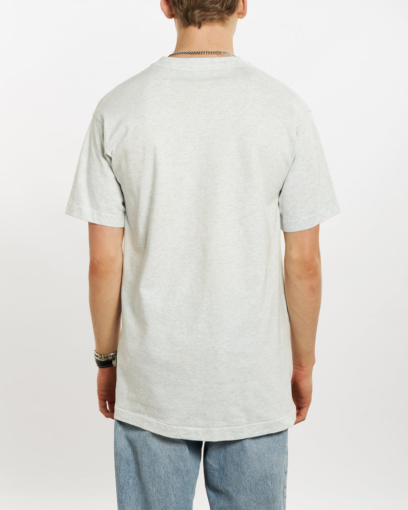 Vintage 90s NFL Philadelphia Eagles Tee <br>L , The Real Deal , newtown, sydney, australia, thrift store, opshop, preloved, secondhand, sustainable, retro, antique, 70s, 80s, 90s, 2000s, 00s, fashion, clothing, streetwear, trendy, garment, style, boutique, store, shop, archive, sale, cheap, best, top