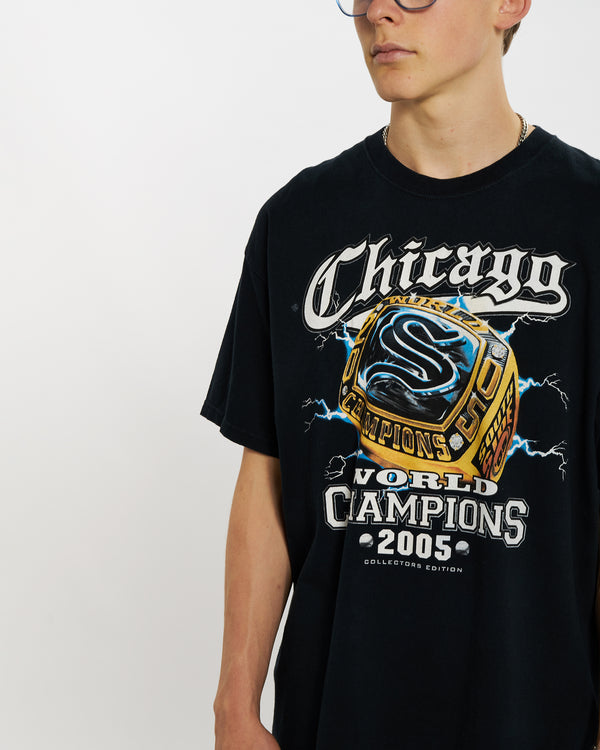 Vintage MLB Chicago White Sox Tee <br>L , The Real Deal , newtown, sydney, australia, thrift store, opshop, preloved, secondhand, sustainable, retro, antique, 70s, 80s, 90s, 2000s, 00s, fashion, clothing, streetwear, trendy, garment, style, boutique, store, shop, archive, sale, cheap, best, top