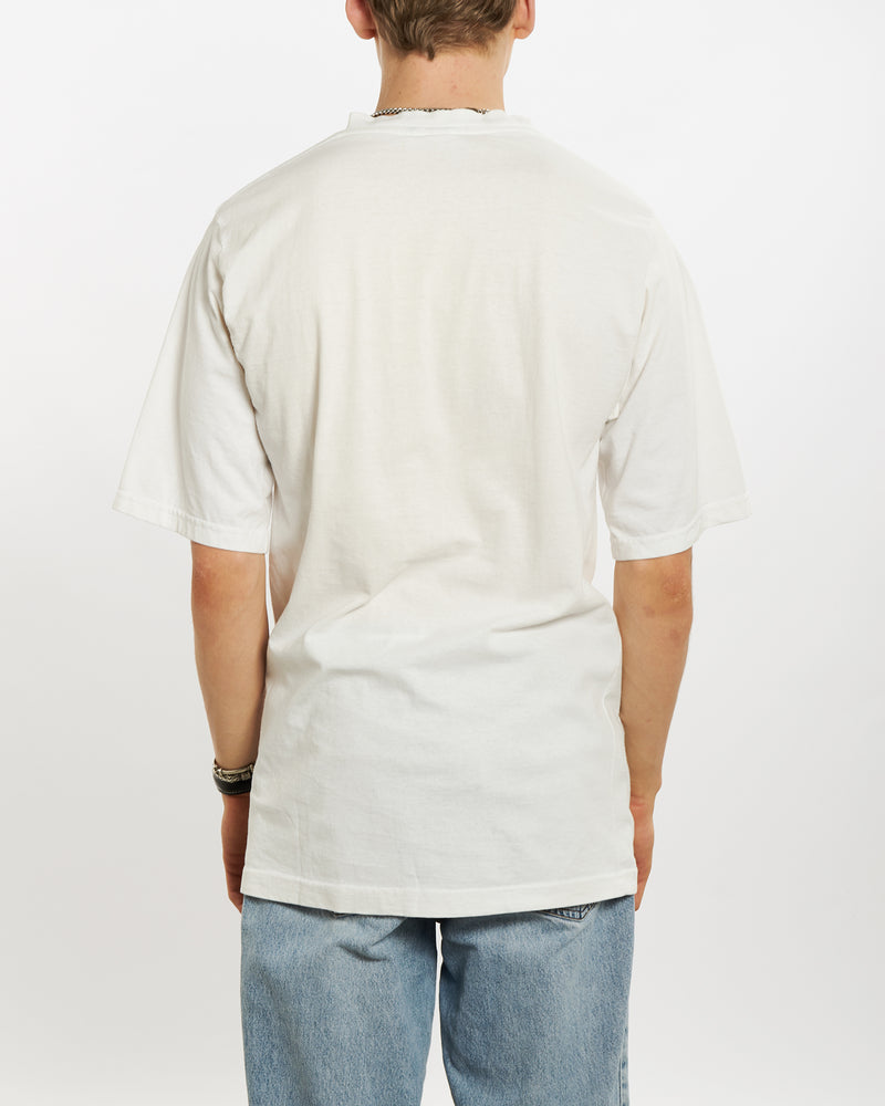 Vintage 90s NFL Chicago Bears Tee <br>L , The Real Deal , newtown, sydney, australia, thrift store, opshop, preloved, secondhand, sustainable, retro, antique, 70s, 80s, 90s, 2000s, 00s, fashion, clothing, streetwear, trendy, garment, style, boutique, store, shop, archive, sale, cheap, best, top