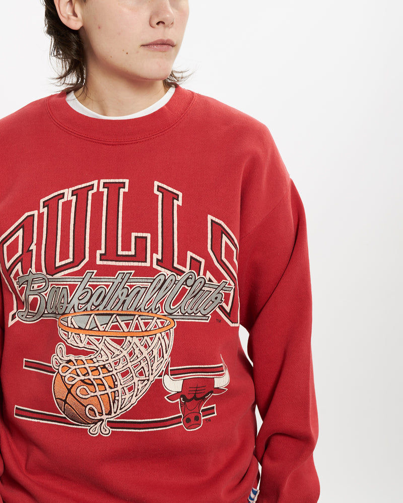 90s NBA Chicago Bulls 'Basketball Club' Sweatshirt <br>S