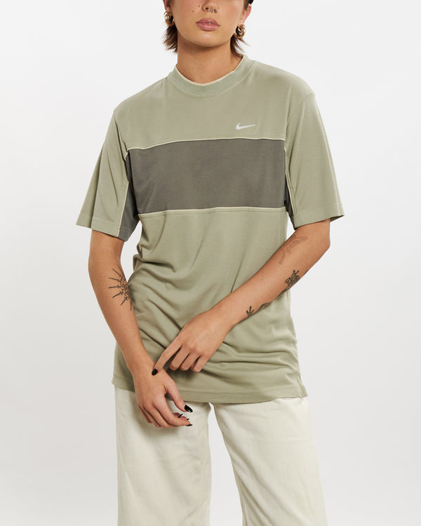 Vintage 90s Nike Tee <br>M , The Real Deal , newtown, sydney, australia, thrift store, opshop, preloved, secondhand, sustainable, retro, antique, 70s, 80s, 90s, 2000s, 00s, fashion, clothing, streetwear, trendy, garment, style, boutique, store, shop, archive, sale, cheap, best, top