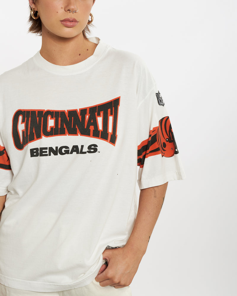 Vintage 90s NFL Cincinnati Bengals Tee <br>M , The Real Deal , newtown, sydney, australia, thrift store, opshop, preloved, secondhand, sustainable, retro, antique, 70s, 80s, 90s, 2000s, 00s, fashion, clothing, streetwear, trendy, garment, style, boutique, store, shop, archive, sale, cheap, best, top