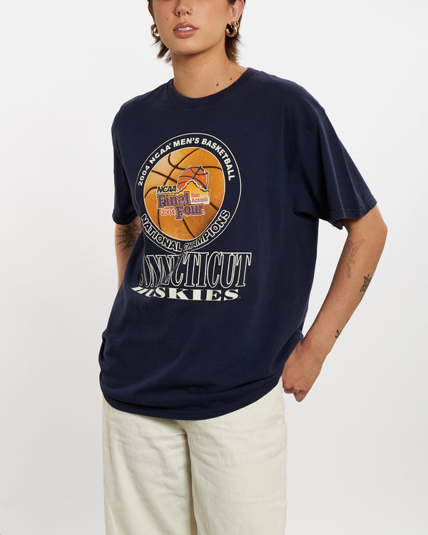 Vintage NCAA Huskies Basketball Tee <br>M