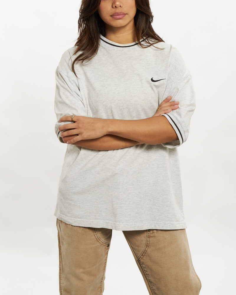 Vintage 90s Nike Tee <br>XS , The Real Deal , newtown, sydney, australia, thrift store, opshop, preloved, secondhand, sustainable, retro, antique, 70s, 80s, 90s, 2000s, 00s, fashion, clothing, streetwear, trendy, garment, style, boutique, store, shop, archive, sale, cheap, best, top