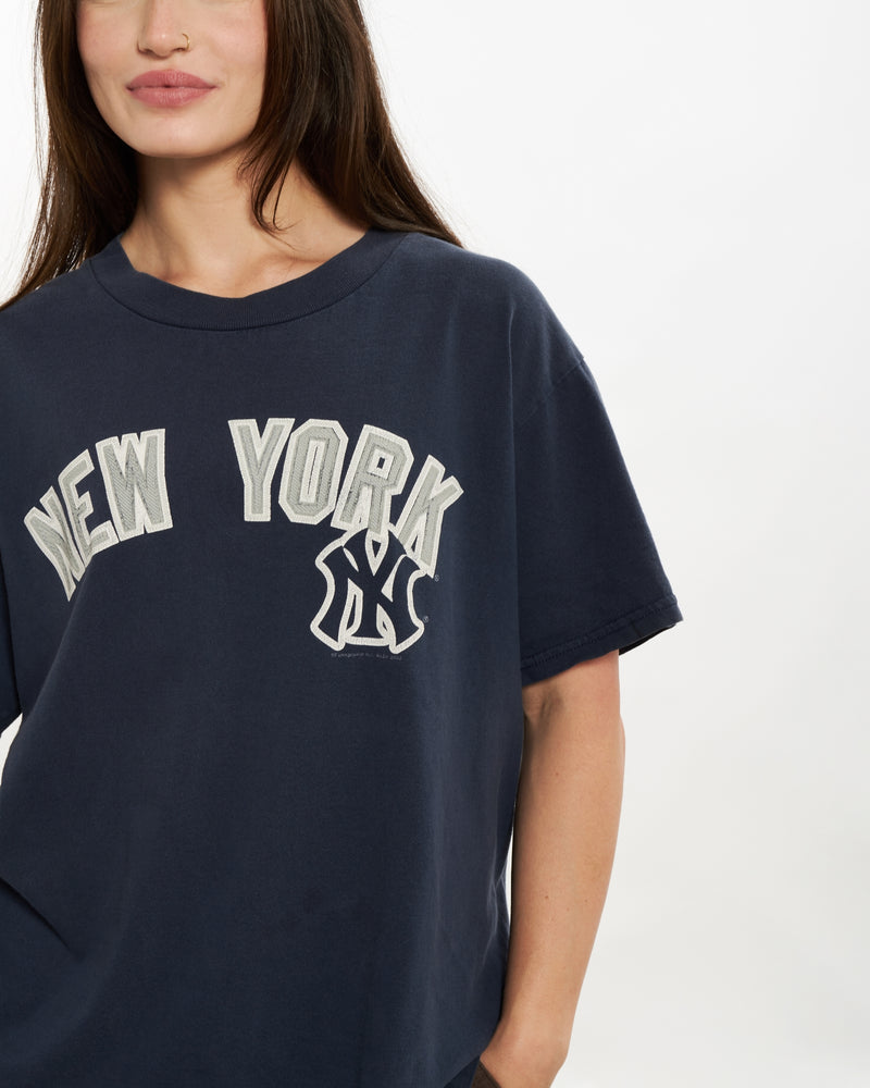 Vintage MLB New York Yankees Tee <br>S , The Real Deal , newtown, sydney, australia, thrift store, opshop, preloved, secondhand, sustainable, retro, antique, 70s, 80s, 90s, 2000s, 00s, fashion, clothing, streetwear, trendy, garment, style, boutique, store, shop, archive, sale, cheap, best, top