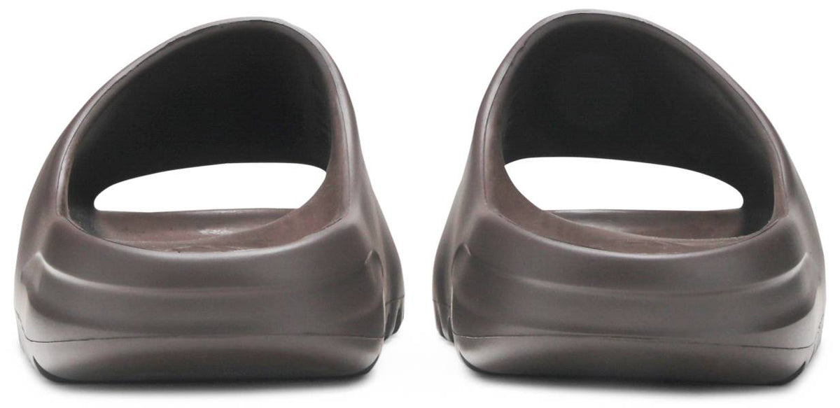 Yeezy Slide 'Soot'