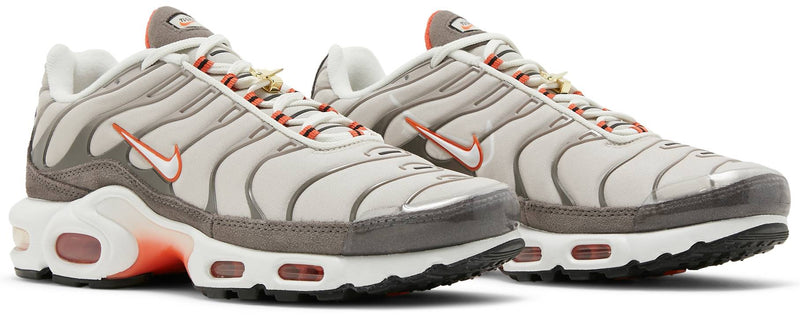 Air Max Plus TN 'First Use - Cream Orange' , Nike , newtown, sydney, australia, thrift store, opshop, preloved, secondhand, sustainable, retro, antique, 70s, 80s, 90s, 2000s, 00s, fashion, clothing, streetwear, trendy, garment, style, boutique, store, shop, archive, sale, cheap, best, top
